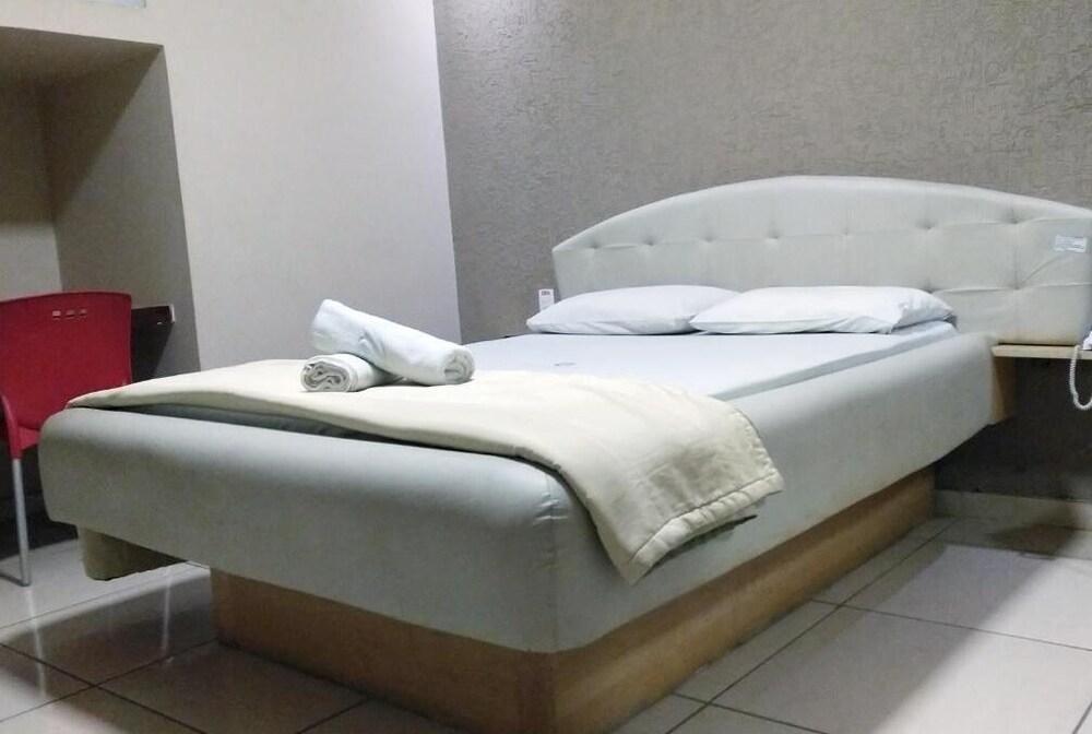 Dok Brasilia Hotel Unidade Aguas Claras Taguatinga Exterior photo