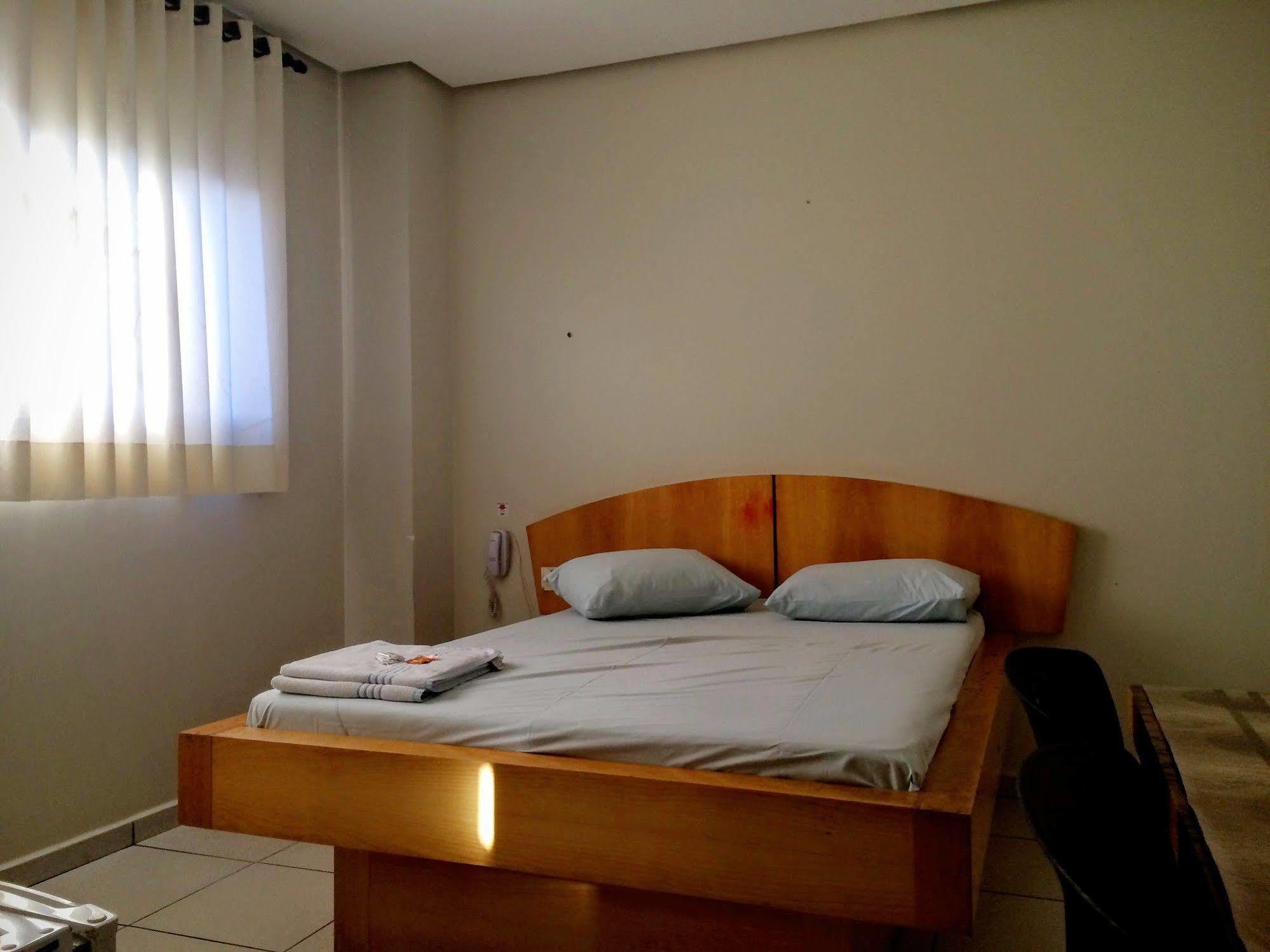 Dok Brasilia Hotel Unidade Aguas Claras Taguatinga Exterior photo